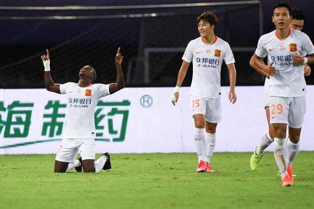 意甲-劳塔罗破荒恰20点射 国际米兰3-0卡利亚里